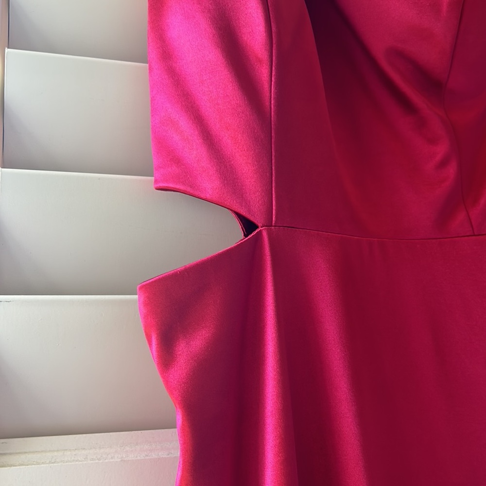 Red Prom Dress - Picture 4 of 6